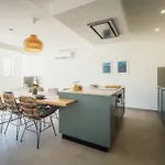 Skyview Penthouse With Pool, Sunsets And Bbq Area Апартаменты