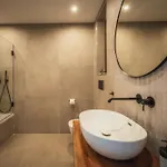 Skyview Penthouse With Pool, Sunsets And Bbq Area