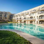 Skyview Penthouse With Pool, Sunsets And Bbq Area