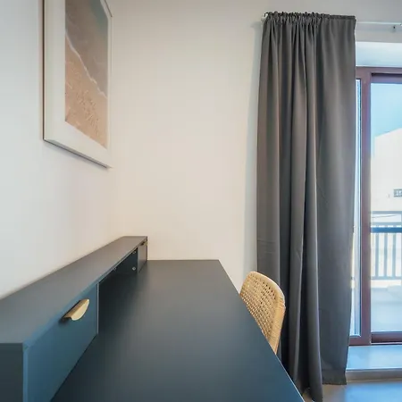 Skyview Penthouse With Pool, Sunsets And Bbq Area