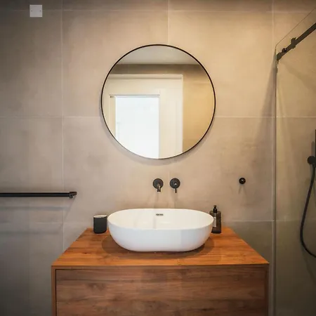 Skyview Penthouse With Pool, Sunsets And Bbq Area *