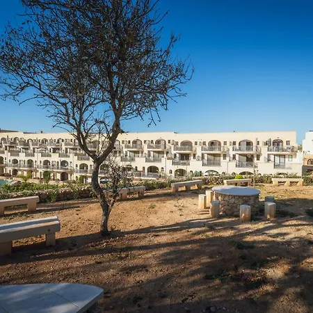 Skyview Penthouse With Pool, Sunsets And Bbq Area