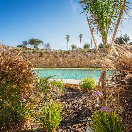 Skyview Penthouse With Pool, Sunsets And Bbq Area * Qala