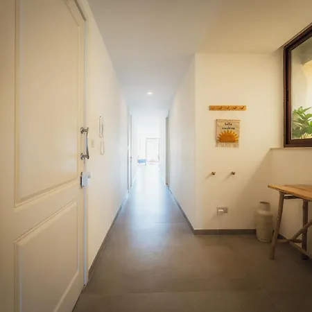 Skyview Penthouse With Pool, Sunsets And Bbq Area