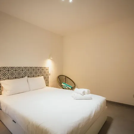 Skyview Penthouse With Pool, Sunsets And Bbq Area