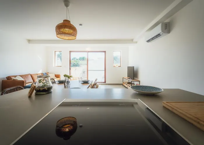 Skyview Penthouse With Pool, Sunsets And Bbq Area *