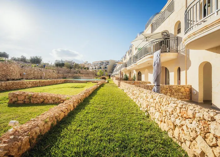 Skyview Penthouse With Pool, Sunsets And Bbq Area Apartment *