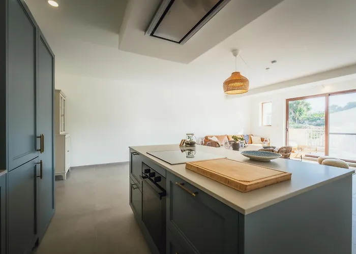 Skyview Penthouse With Pool, Sunsets And Bbq Area Apartment *