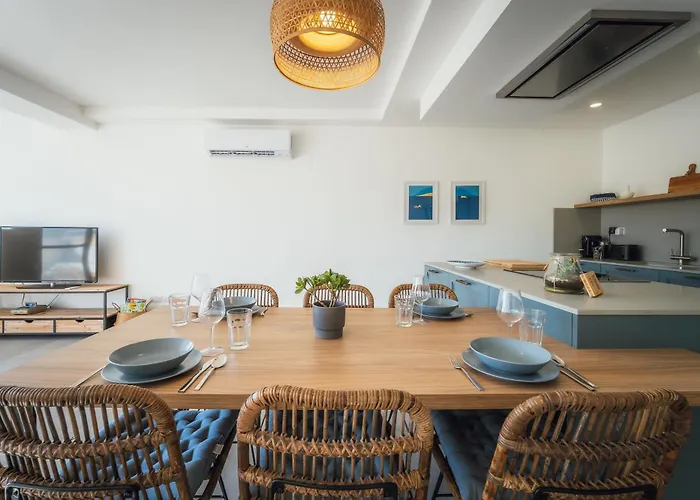 Skyview Penthouse With Pool, Sunsets And Bbq Area Lejlighed