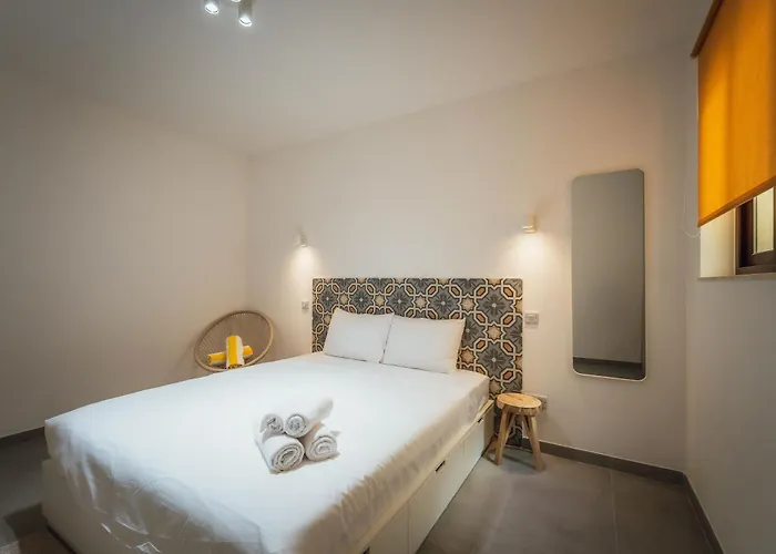 Skyview Penthouse With Pool, Sunsets And Bbq Area